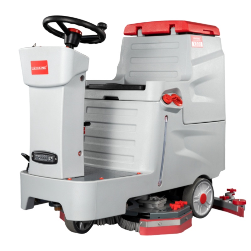常州坦洁驾驶式洗地机X660